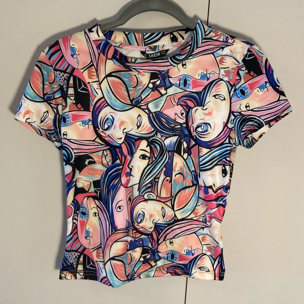 Stretchy and Comfortable Multicolor Face Short Sleeve Shirt